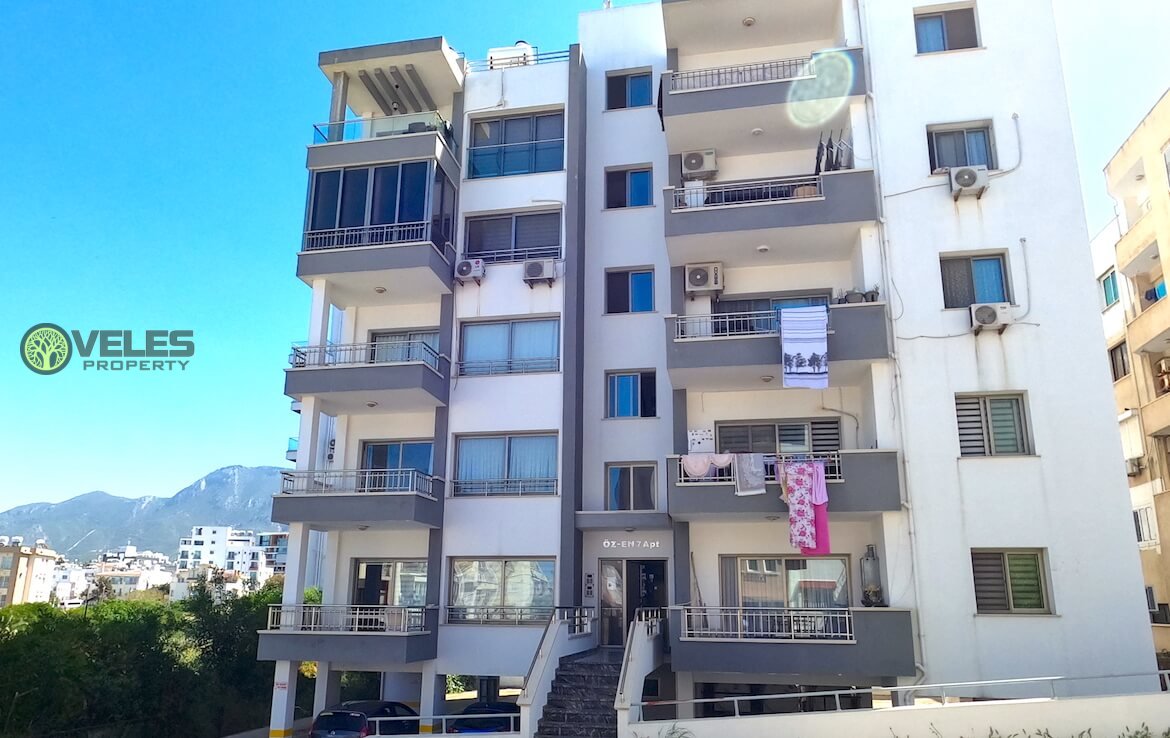 SA-356 Apartments in the center of Girne, Veles