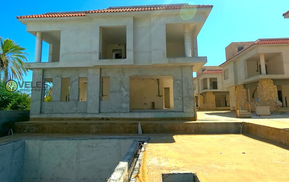 SV-391 House with an ideal layout, Veles