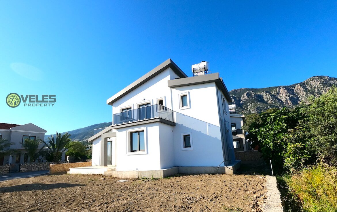 SV-3113 Spacious villa in Lapta, Veles