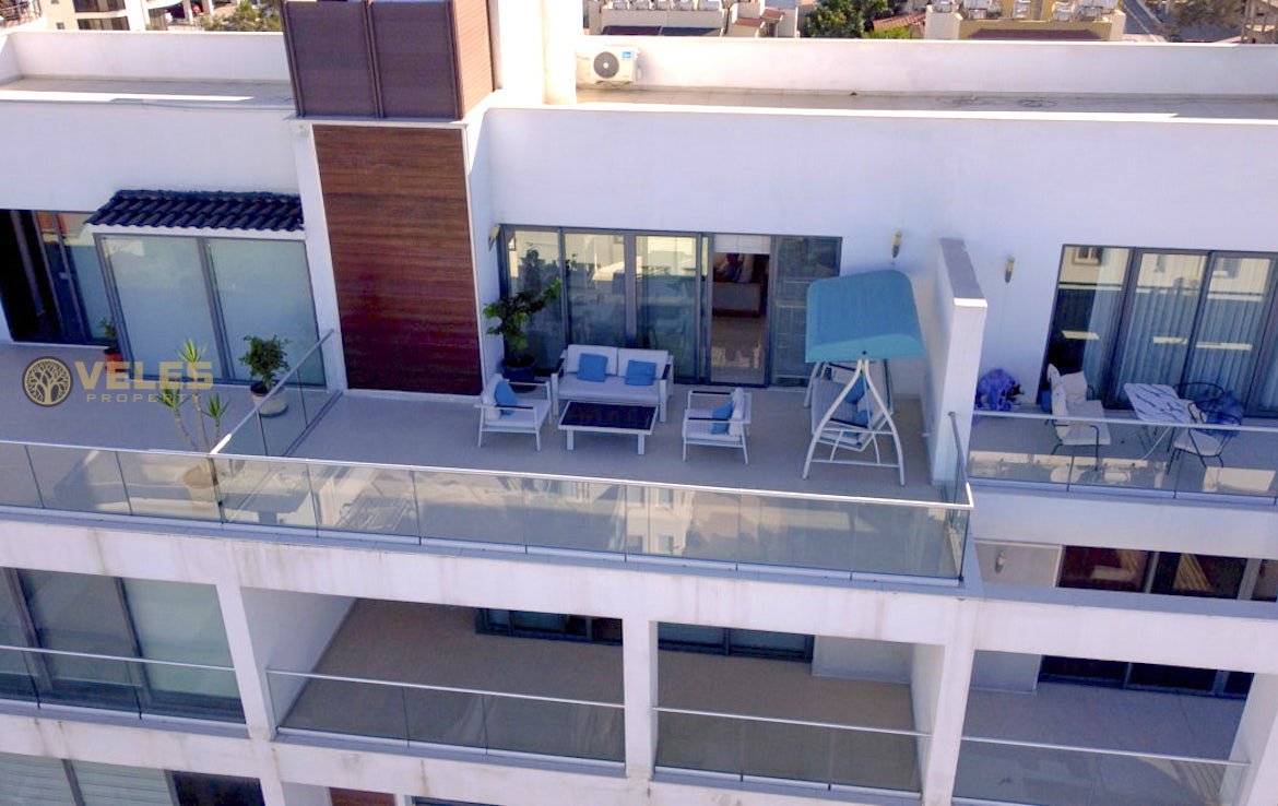 Buy property in Northern Cyprus, SA-2405 Flat Penthouse in Girne, Veles