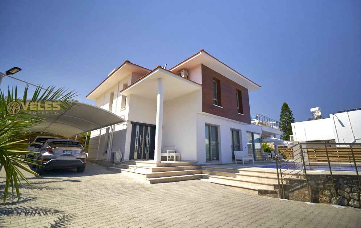 Buy property in Northern Cyprus, SV-3163 Villa 3+1 in Alsancak, Veles