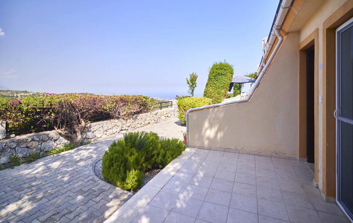 Buy property in Northern Cyprus. SA-1251 Flat 1+1 in Kyrenia, Veles, Велес
