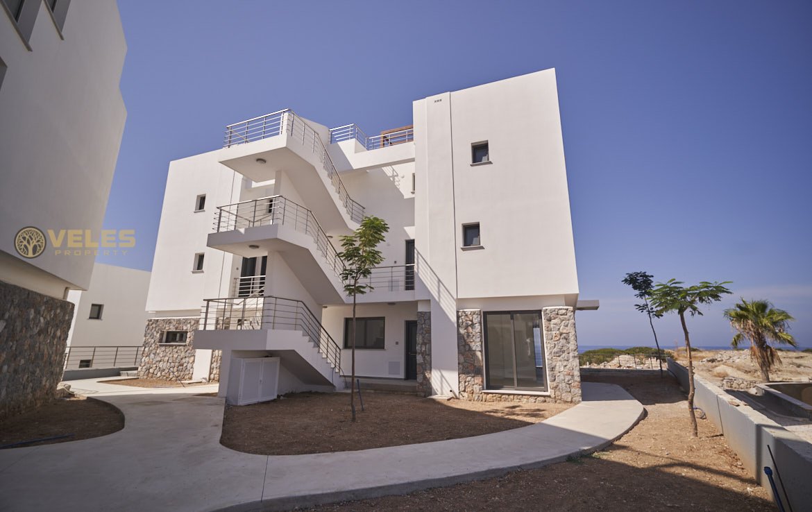 Buy property in Northern Cyprus, SA-1260 Beautiful Flat in Bahceli, Veles