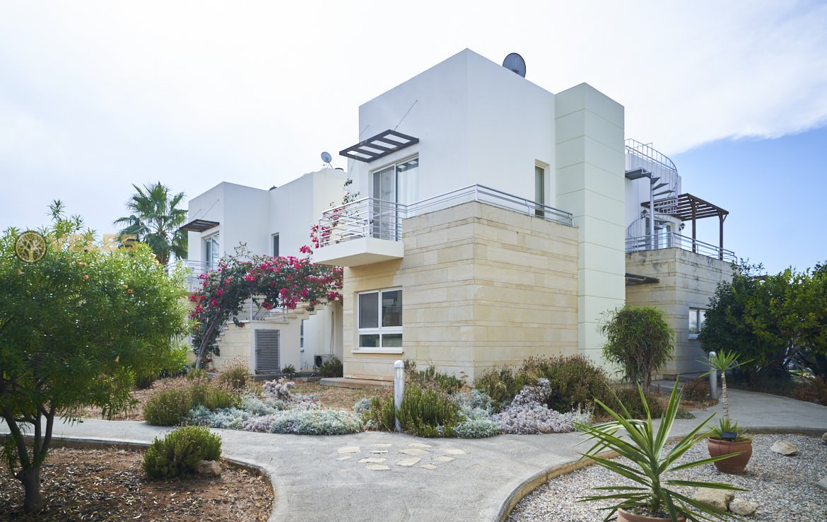 Buy property in Northern Cyprus, SA-2416 Beautiful Flat 2+1 in Esentepe, Veles