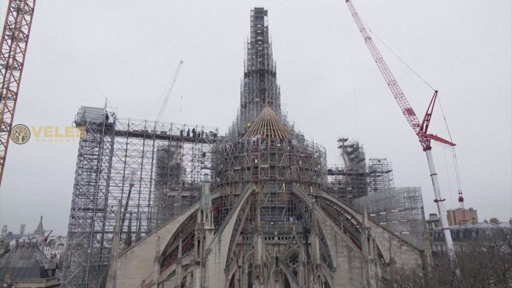 NOTRE DAME: ROOF FRAME RESTORED