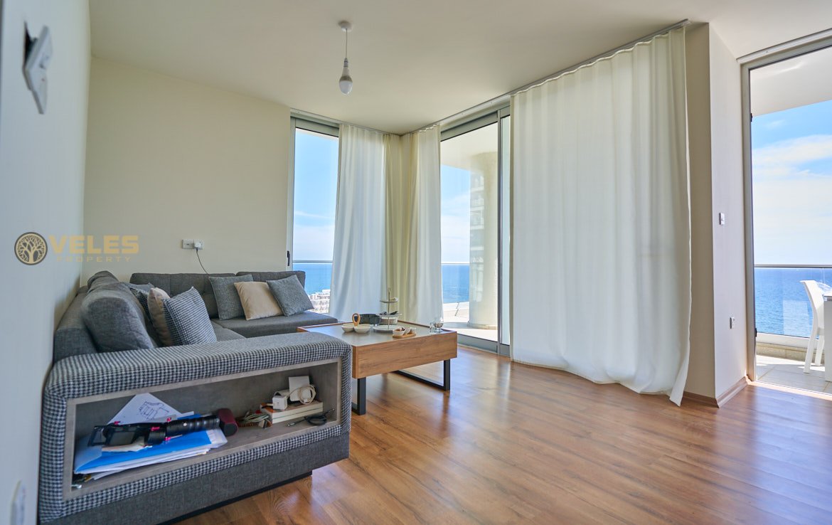 Buy apartment in Northern Cyprus SA-3117 Penthouse with great sea views, Veles