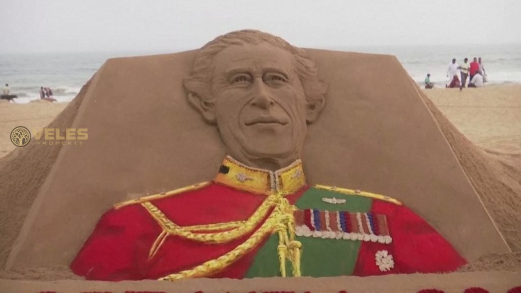 SAND SCULPTURE OF KING CHARLES III