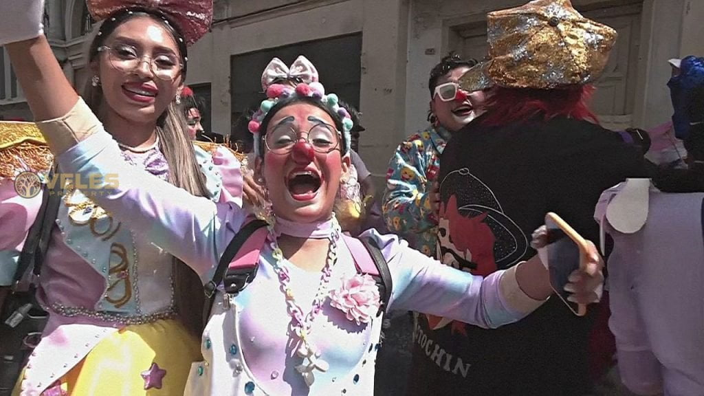 A CLOWN PARADE WENT THROUGH THE STREETS OF THE CAPITAL OF PERU