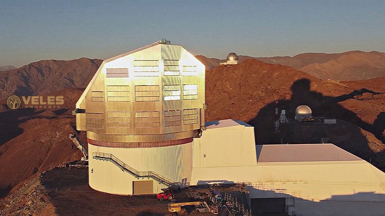 THE WORLD'S LARGEST TELESCOPE WILL BE INSTALLED ON THE EDGE OF THE DESERT