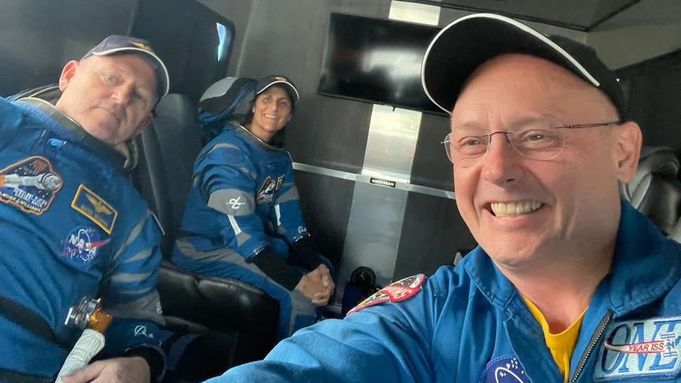 TWO NASA ASTRONAUTS ARRIVED TO THE ISS ON THE BOEING STARLINER