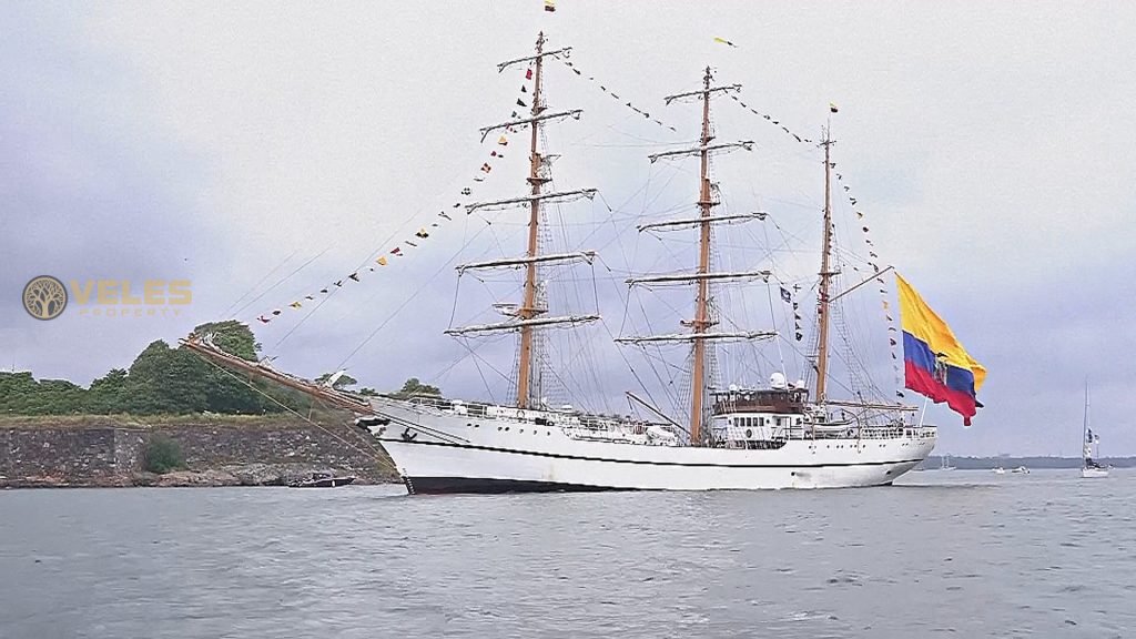 THE LARGE SAILBOAT REGATTA ARRIVED IN HELSINKI