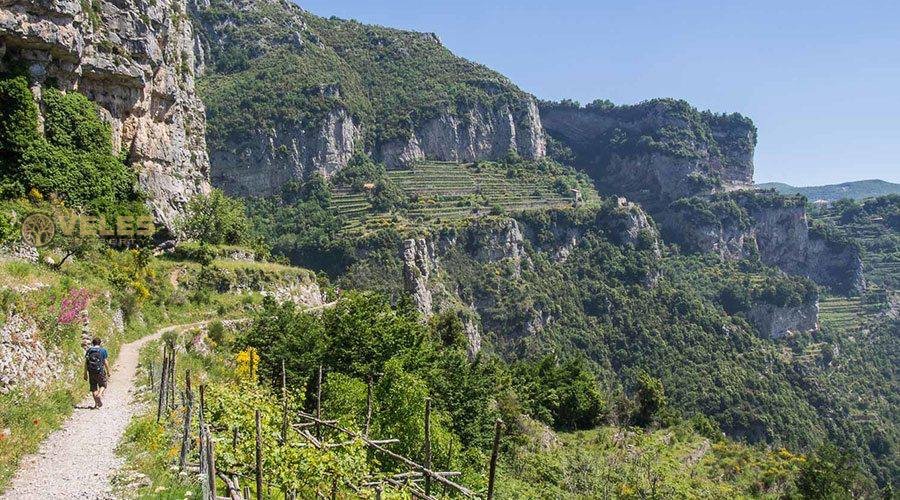 PEDESTRIAN ROUTE “PATH OF THE GODS” – ONE OF THE MOST POPULAR ATTRACTIONS IN ITALY