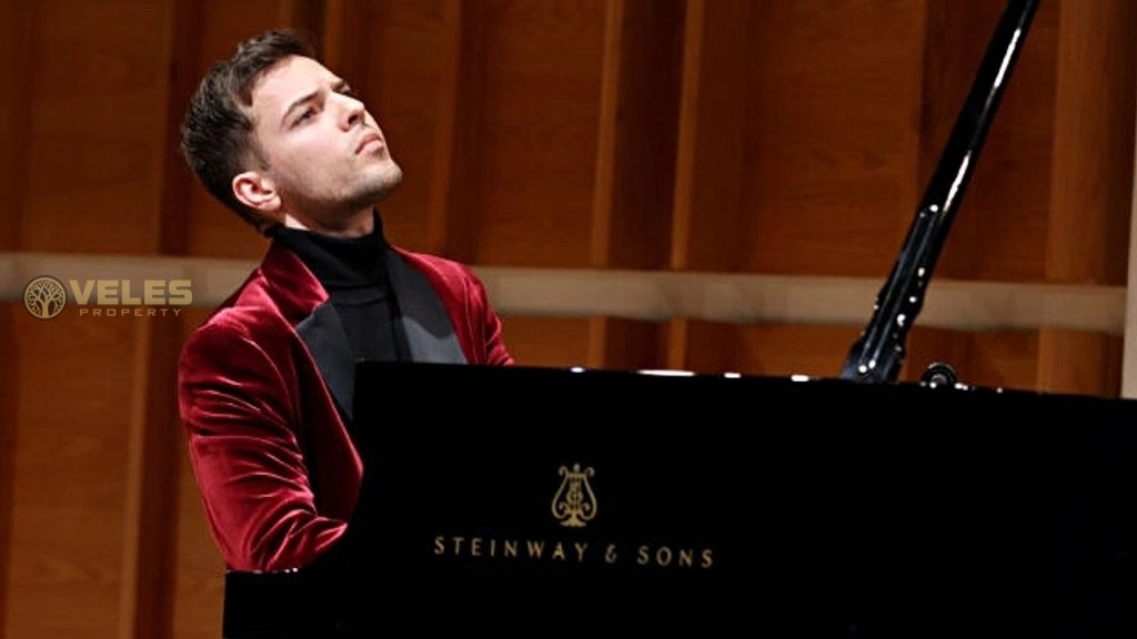 The International Piano Competition takes place in New York